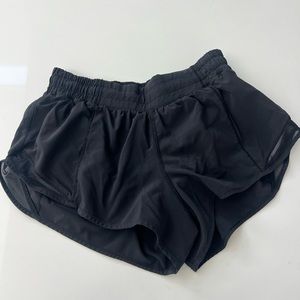 Lululemon shorts 4”
